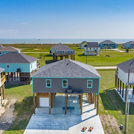 Stylish 4Br Crystal Beach Retreat Walk To Beach Bolivar Peninsula Exterior foto