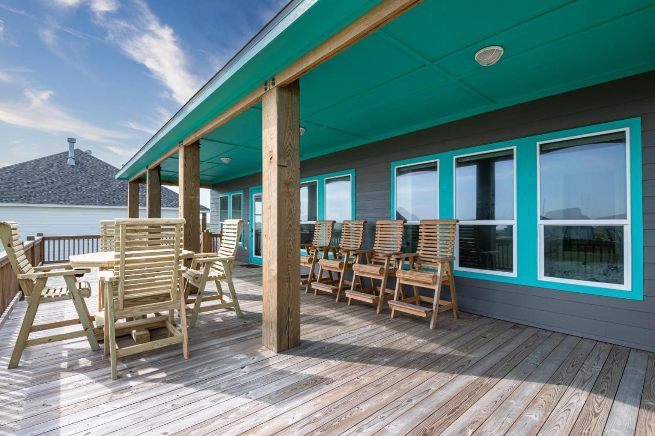 Stylish 4Br Crystal Beach Retreat Walk To Beach Bolivar Peninsula Exterior foto