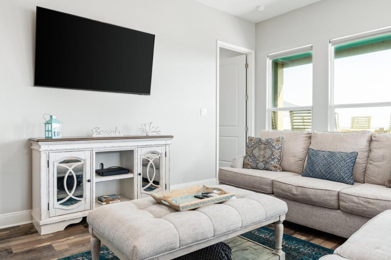 Stylish 4Br Crystal Beach Retreat Walk To Beach Bolivar Peninsula Exterior foto