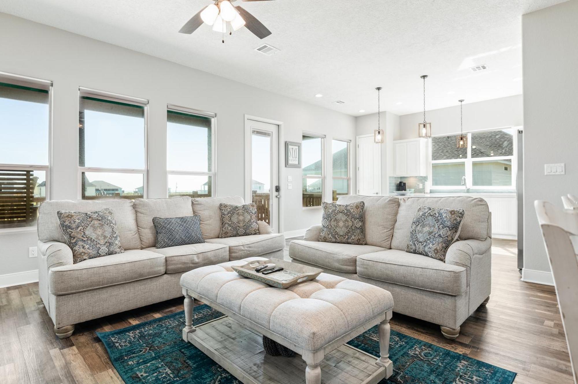 Stylish 4Br Crystal Beach Retreat Walk To Beach Bolivar Peninsula Exterior foto
