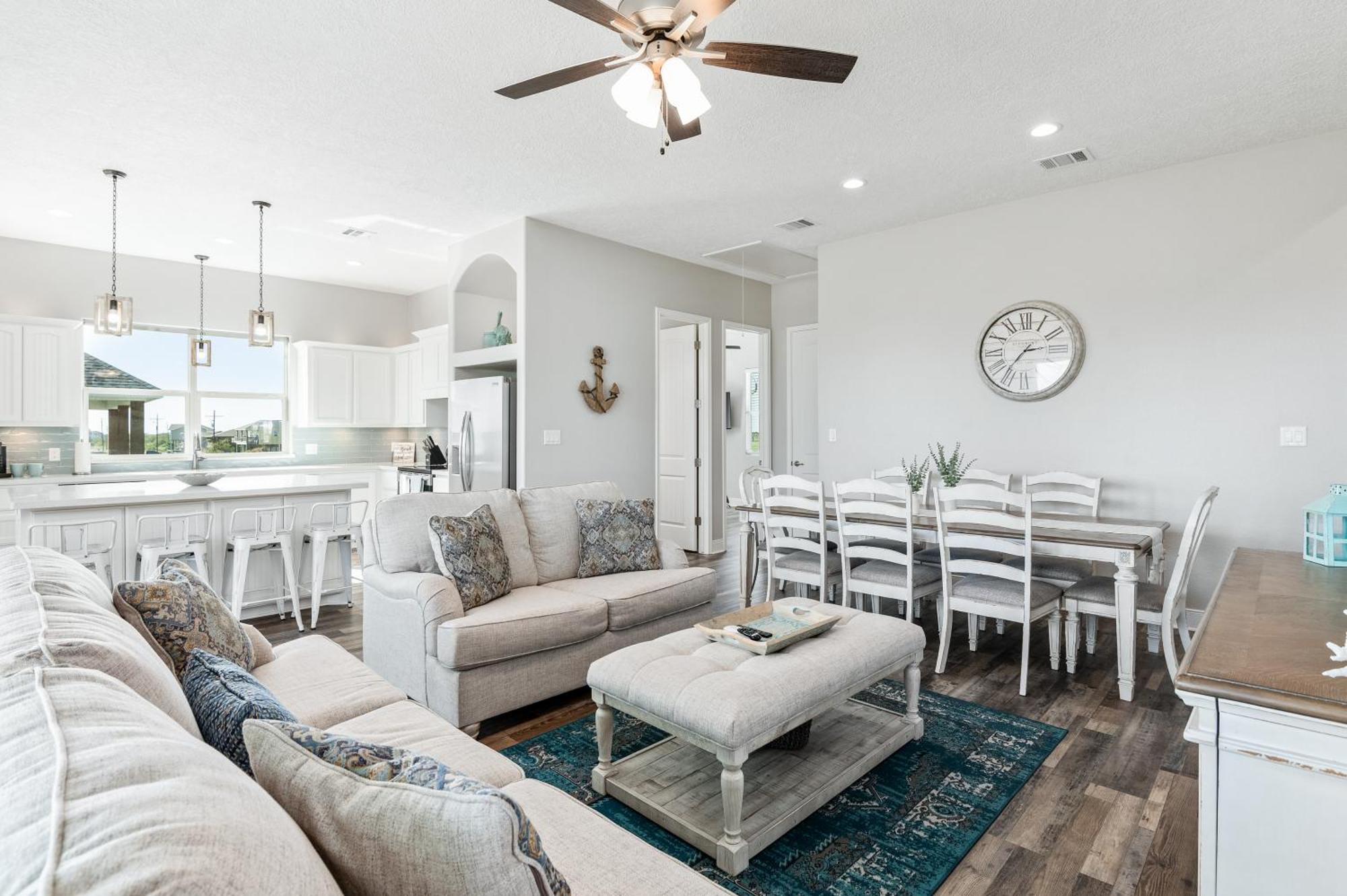 Stylish 4Br Crystal Beach Retreat Walk To Beach Bolivar Peninsula Exterior foto